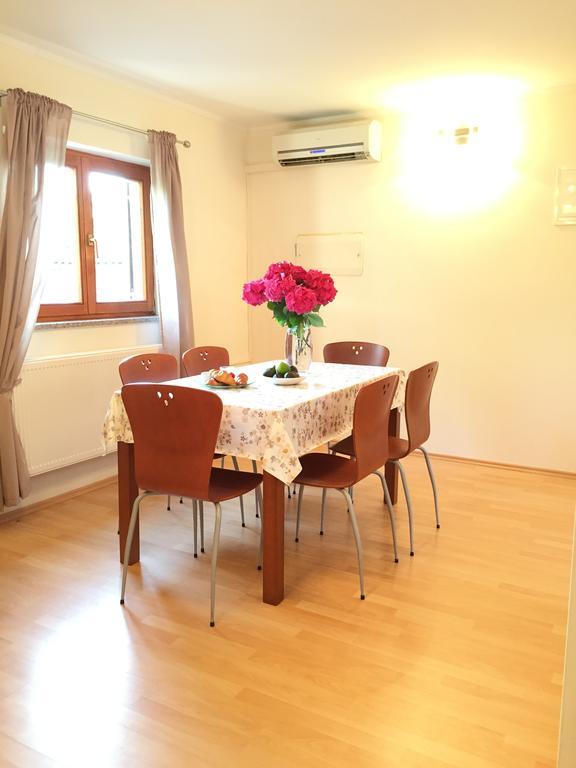 Holiday Home Maver Forty โปเรช ภายนอก รูปภาพ